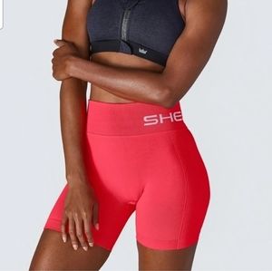 SHEFIT - Seamless Ribbed Shorts with Ruched Bum - Coral - Size 1 Luxe